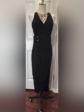 NWT SIENA BLACK SLEEVELESS V-NECK FAUX WRAP WITH KEYHOLE MIDI DRESS Size 4